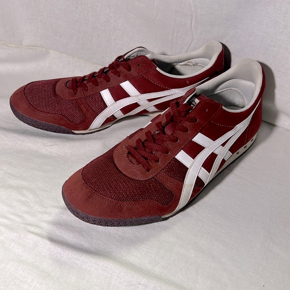 Onitsuka Tiger NEW YORK Ultimate 81 Unisex Burgundy Trainer Size 11.5